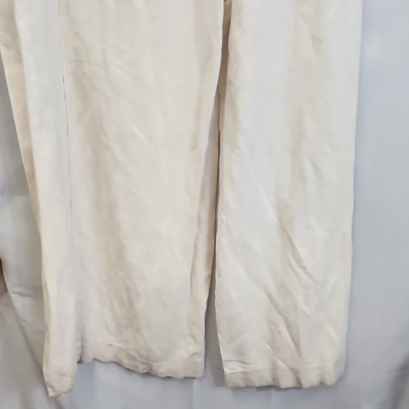 (0434) Cream Wide-Leg Pants with Blue Stripe On Side Panel - Picture 9 of 11